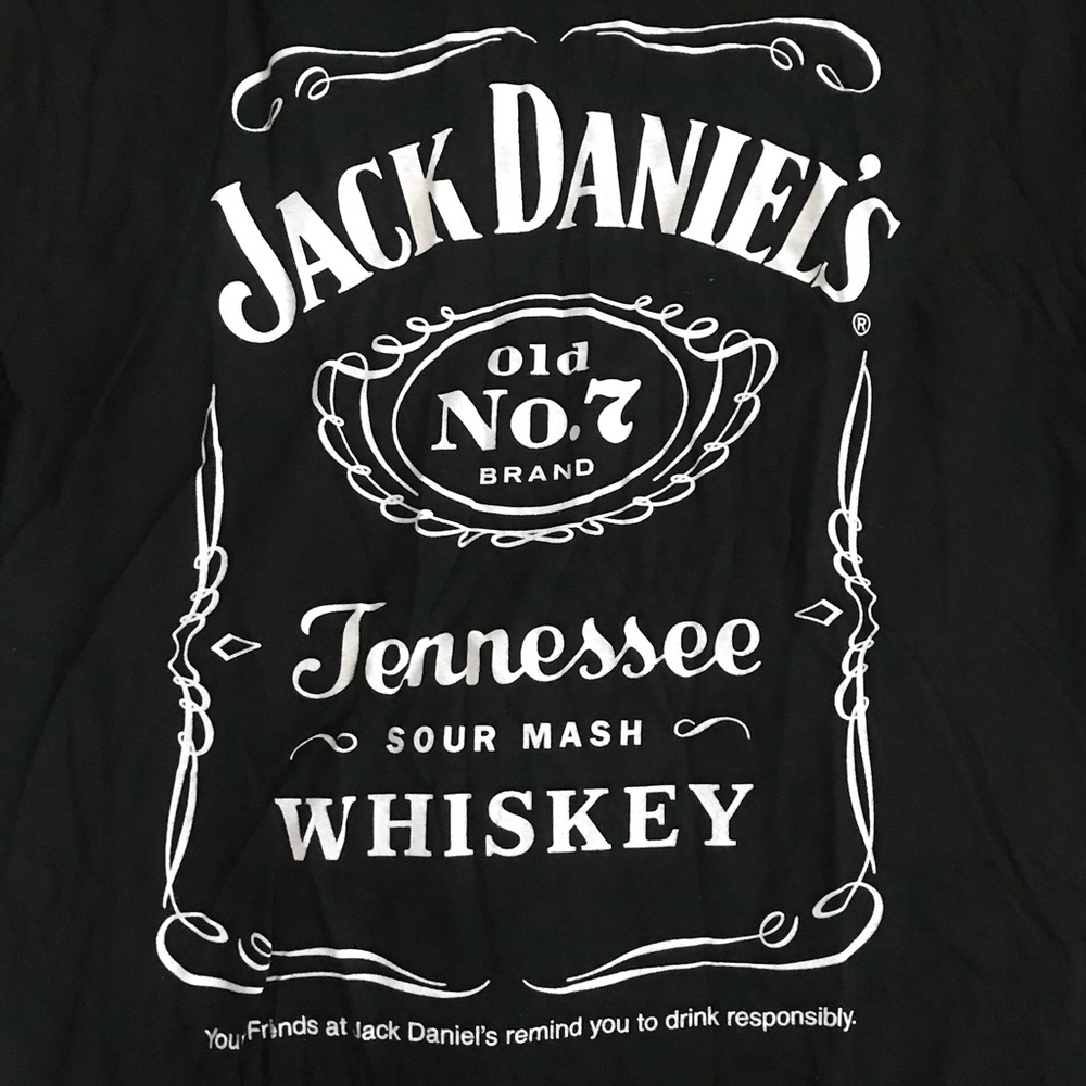 Jack Daniels Whiskey Logo Mens Graphic Tees NWOT